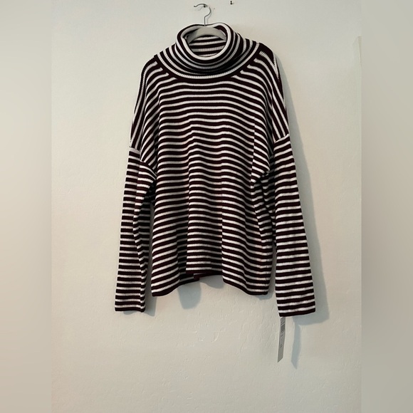 French Connection Sweater - Picture 2 of 7